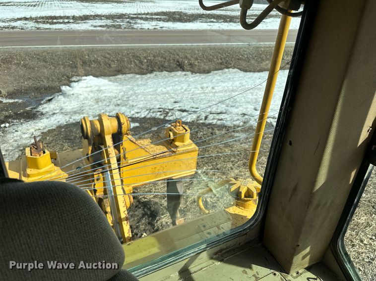 image for item KU9914 1998 John Deere 850C  dozer