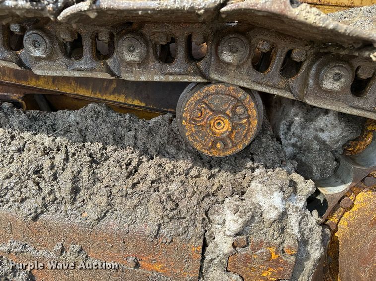 image for item KU9914 1998 John Deere 850C  dozer