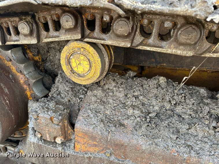 image for item KU9914 1998 John Deere 850C  dozer