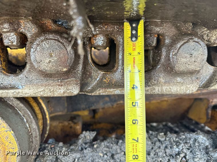 image for item KU9914 1998 John Deere 850C  dozer