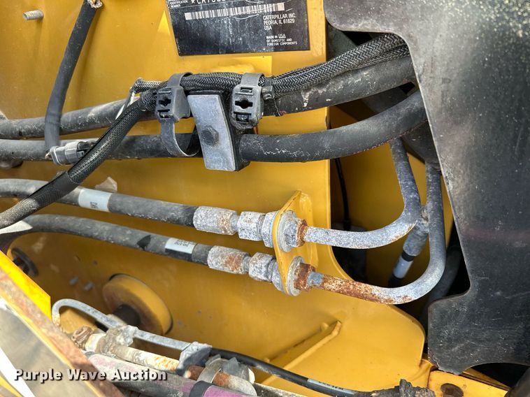 image for item KU9926 2016 Caterpillar 236D  skid steer loader