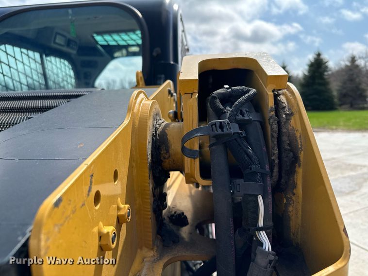 image for item KU9926 2016 Caterpillar 236D  skid steer loader