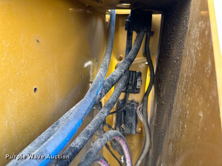 image for item KU9926 2016 Caterpillar 236D  skid steer loader