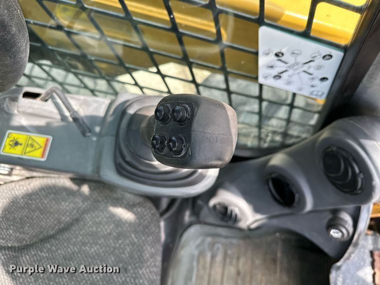 image for item KU9926 2016 Caterpillar 236D  skid steer loader