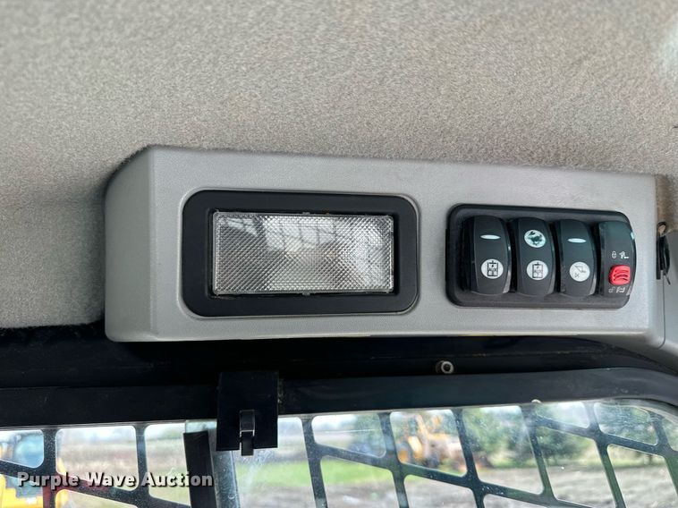 image for item KU9926 2016 Caterpillar 236D  skid steer loader