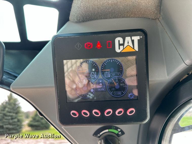 image for item KU9926 2016 Caterpillar 236D  skid steer loader