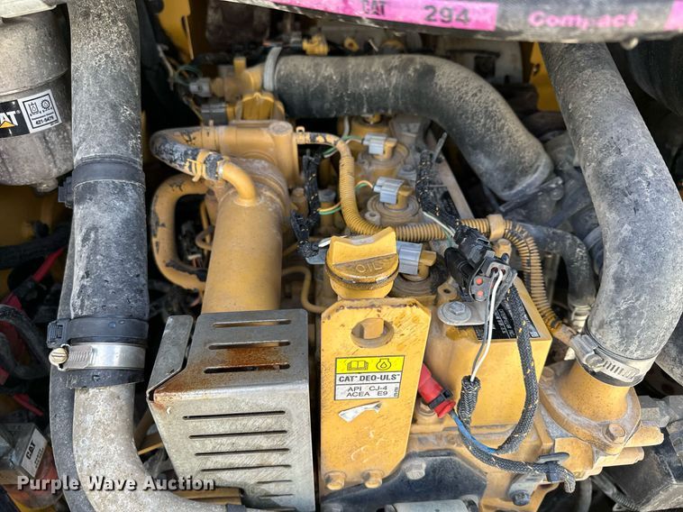 image for item KU9926 2016 Caterpillar 236D  skid steer loader