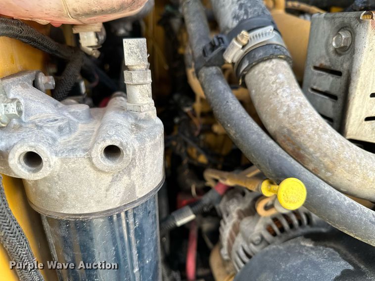 image for item KU9926 2016 Caterpillar 236D  skid steer loader