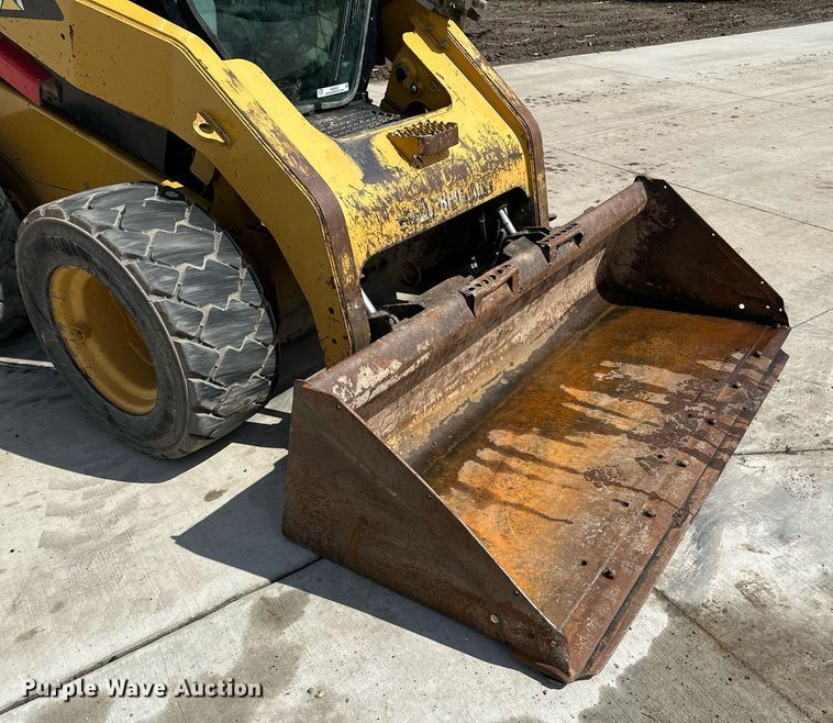 image for item KU9927 2008 Caterpillar 262C  skid steer loader