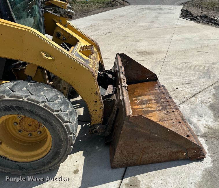 image for item KU9927 2008 Caterpillar 262C  skid steer loader