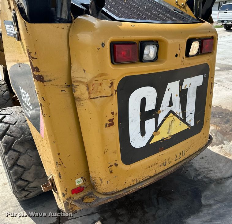 image for item KU9927 2008 Caterpillar 262C  skid steer loader