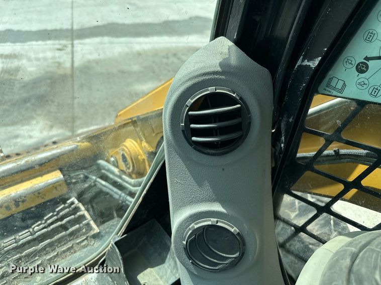 image for item KU9927 2008 Caterpillar 262C  skid steer loader