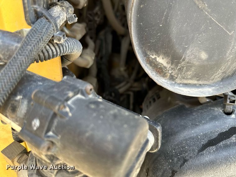 image for item KU9927 2008 Caterpillar 262C  skid steer loader