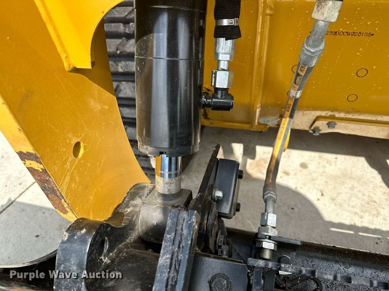 image for item KU9928 2022 Caterpillar 259D3  tracked skid steer loader