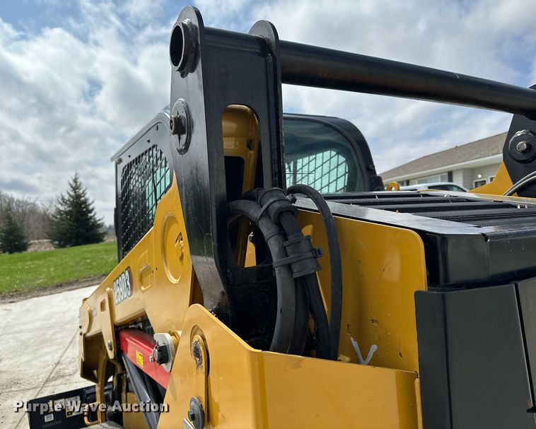image for item KU9928 2022 Caterpillar 259D3  tracked skid steer loader