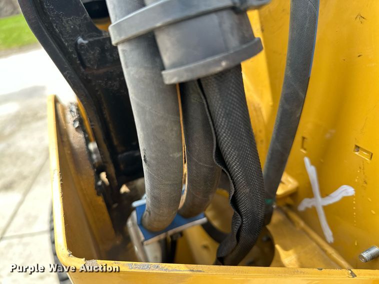 image for item KU9928 2022 Caterpillar 259D3  tracked skid steer loader