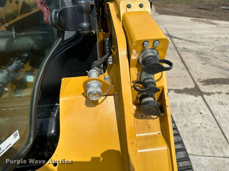 image for item KU9928 2022 Caterpillar 259D3  tracked skid steer loader
