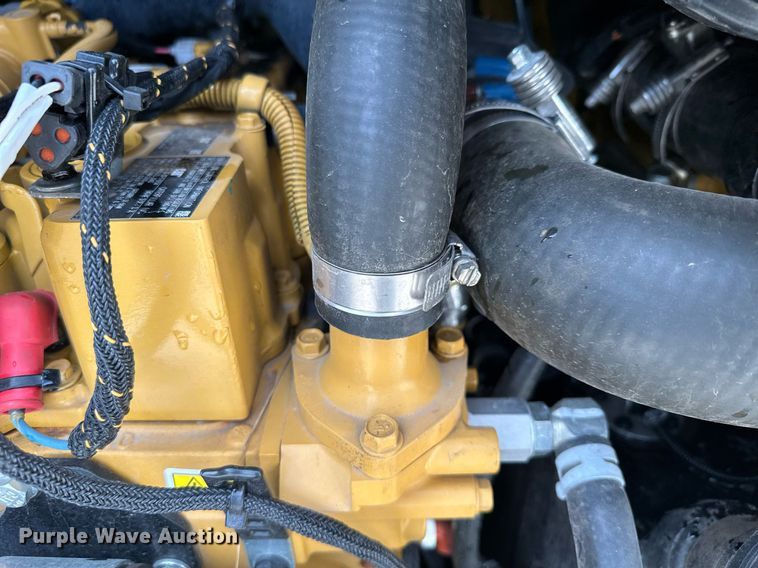 image for item KU9928 2022 Caterpillar 259D3  tracked skid steer loader