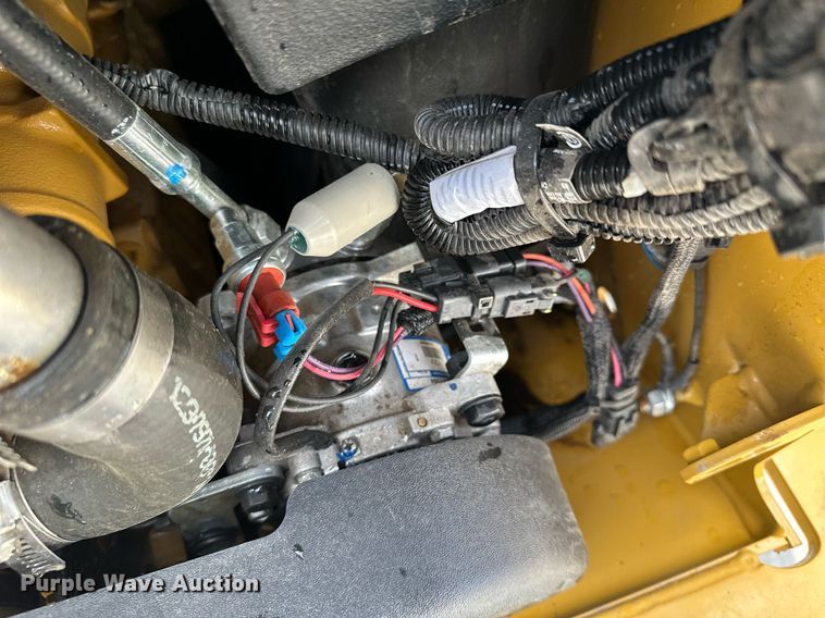 image for item KU9928 2022 Caterpillar 259D3  tracked skid steer loader