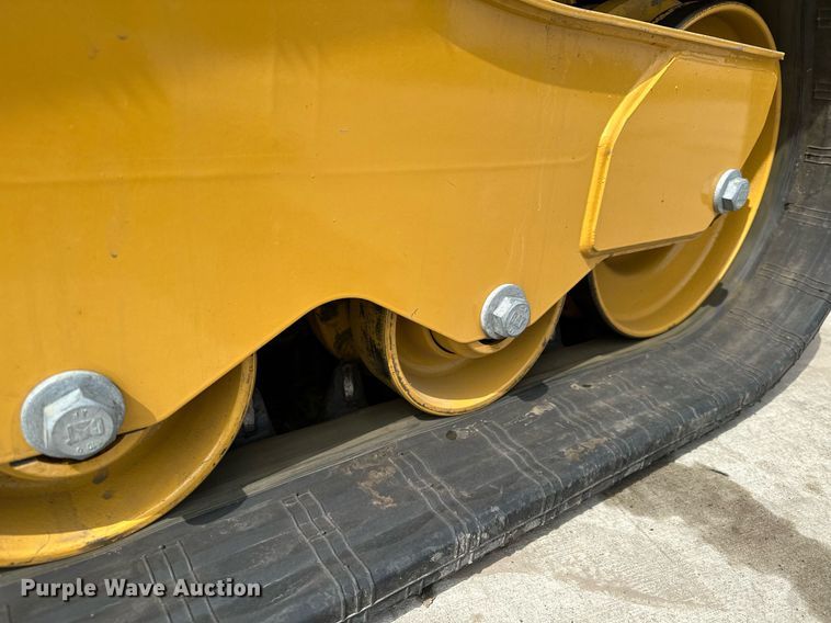 image for item KU9928 2022 Caterpillar 259D3  tracked skid steer loader