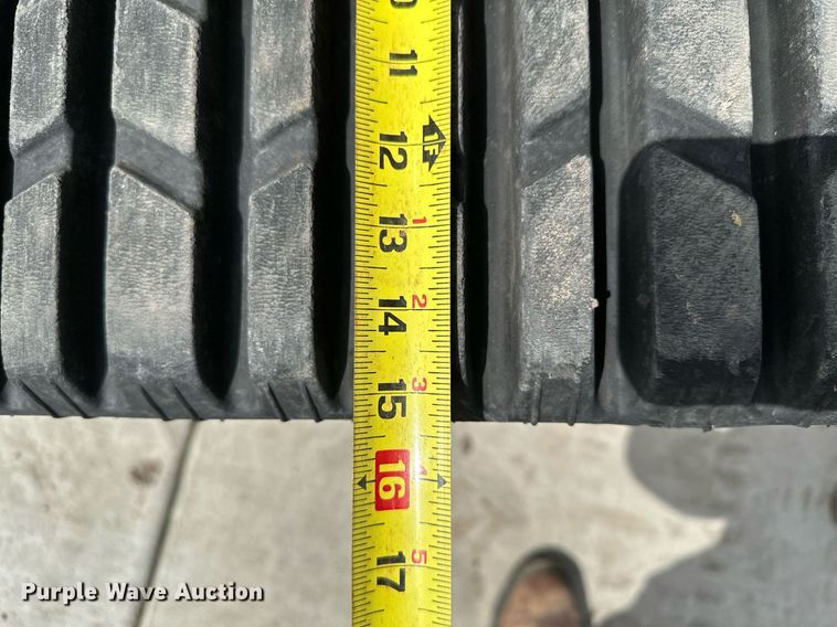 image for item KU9928 2022 Caterpillar 259D3  tracked skid steer loader