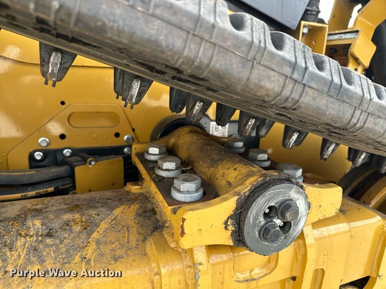 image for item KU9928 2022 Caterpillar 259D3  tracked skid steer loader