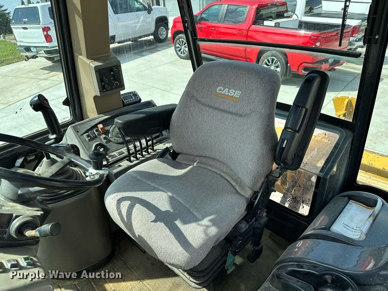 image for item KU9929 2006 Case 570MXT Turbo  landscape tractor