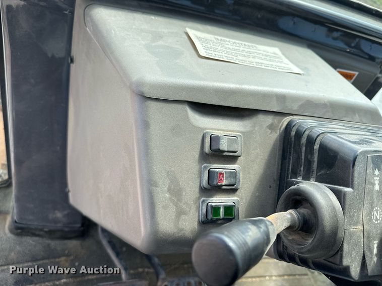 image for item KU9929 2006 Case 570MXT Turbo  landscape tractor