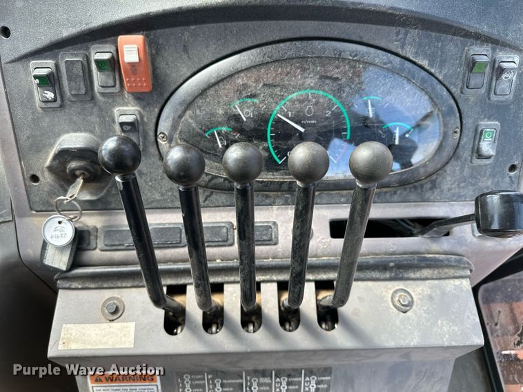 image for item KU9929 2006 Case 570MXT Turbo  landscape tractor