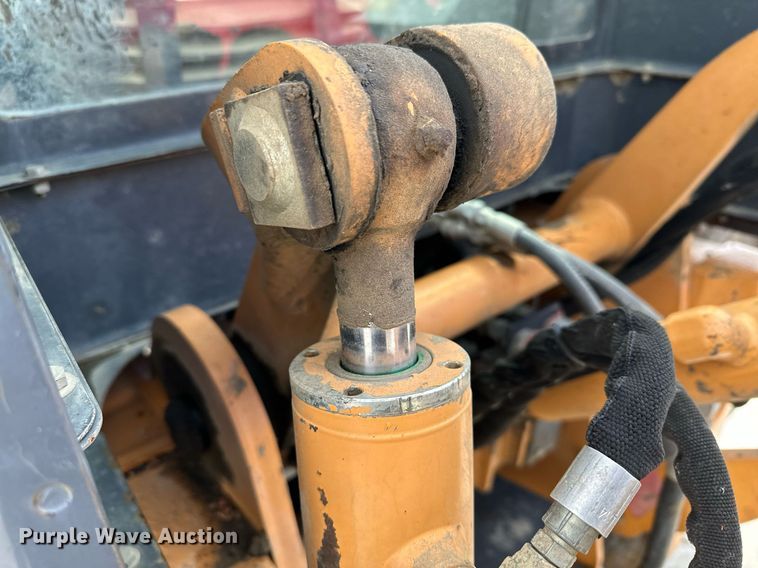 image for item KU9929 2006 Case 570MXT Turbo  landscape tractor