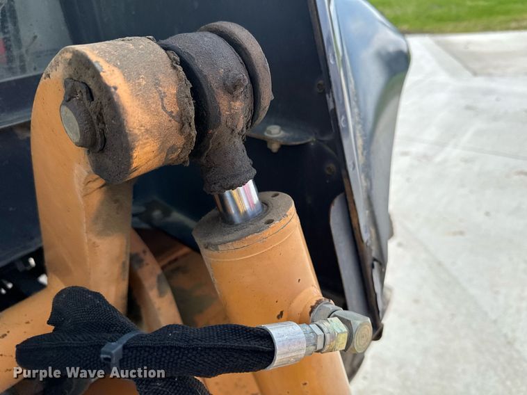 image for item KU9929 2006 Case 570MXT Turbo  landscape tractor