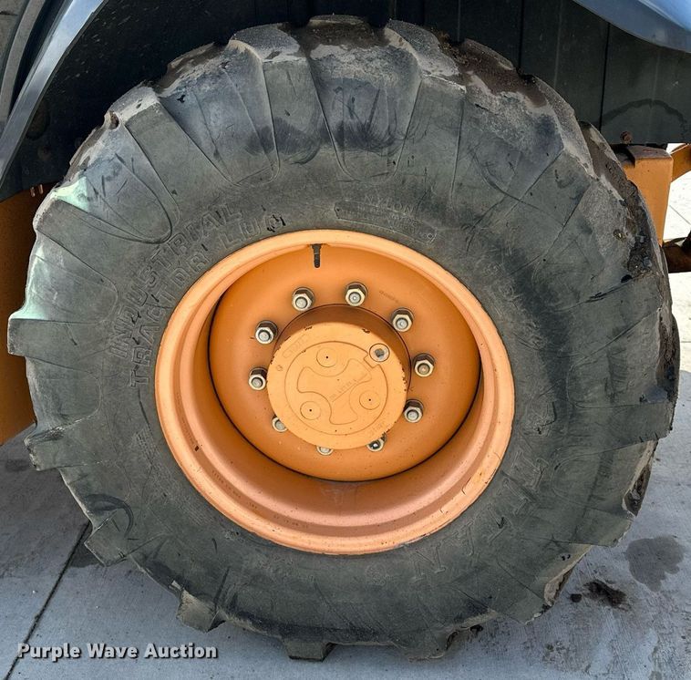 image for item KU9929 2006 Case 570MXT Turbo  landscape tractor