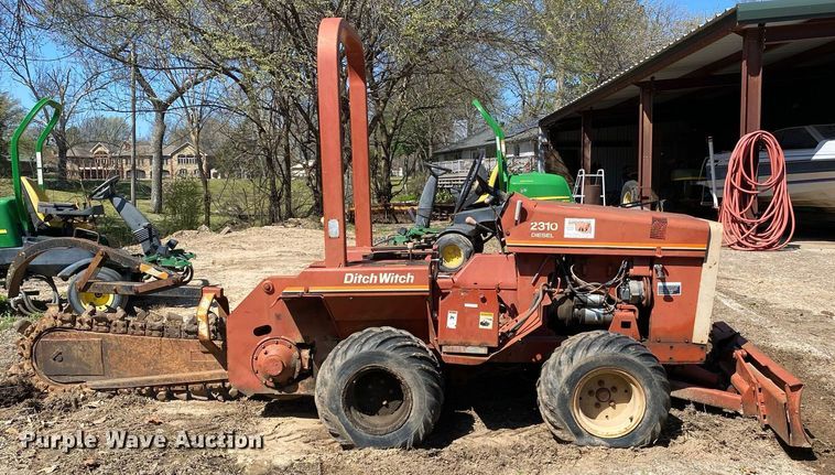 image for item KV9566 1989 Ditch Witch 2310  trencher