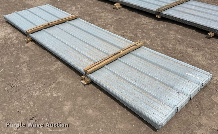 image for item KX9096 Approximately 40 pieces of corrugated metal