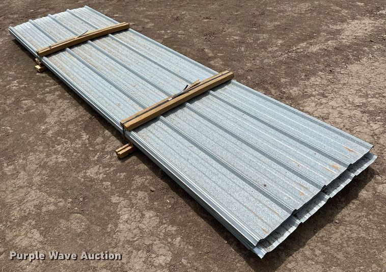 image for item KX9096 Approximately 40 pieces of corrugated metal