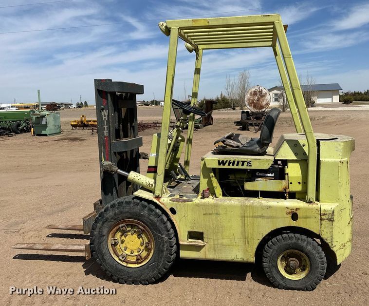 image for item KX9103 White MY9408  forklift