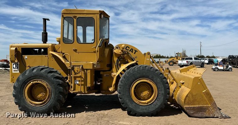 image for item KX9104 1966 Caterpillar 950  wheel loader