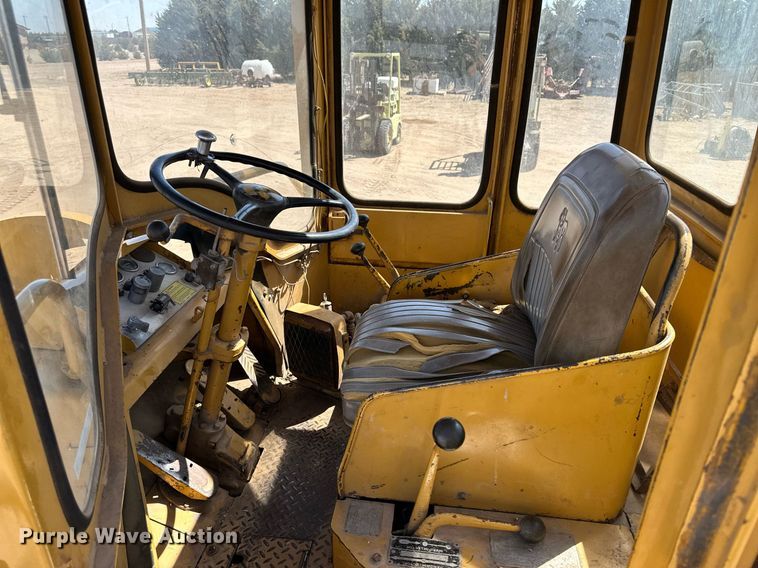 image for item KX9104 1966 Caterpillar 950  wheel loader