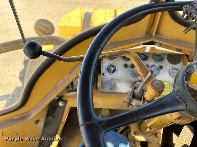 image for item KX9104 1966 Caterpillar 950  wheel loader