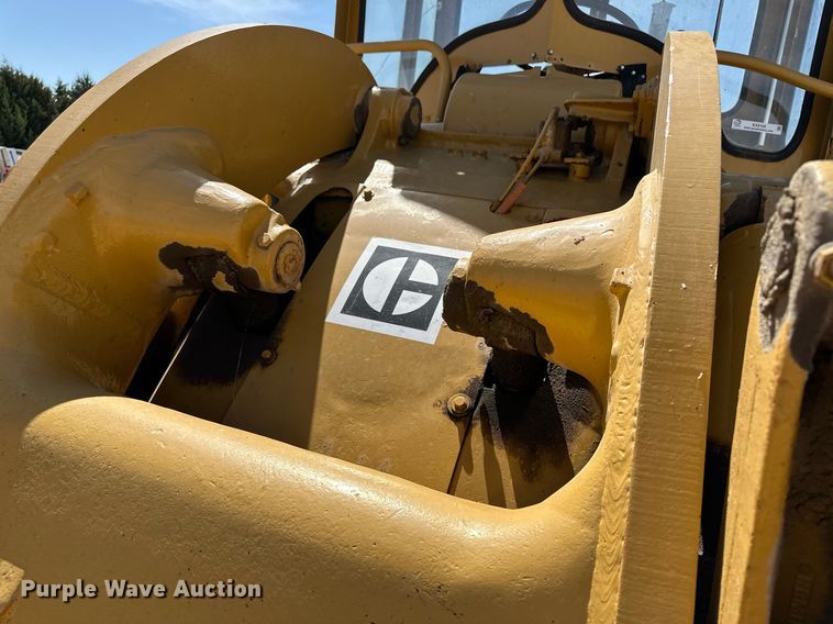 image for item KX9104 1966 Caterpillar 950  wheel loader