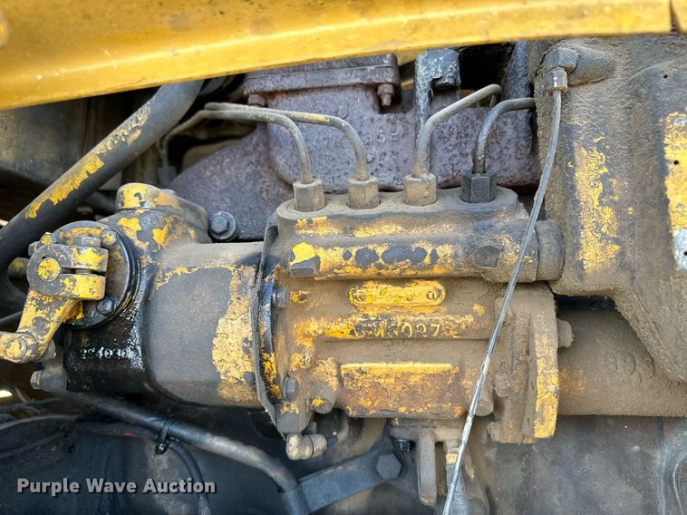 image for item KX9104 1966 Caterpillar 950  wheel loader