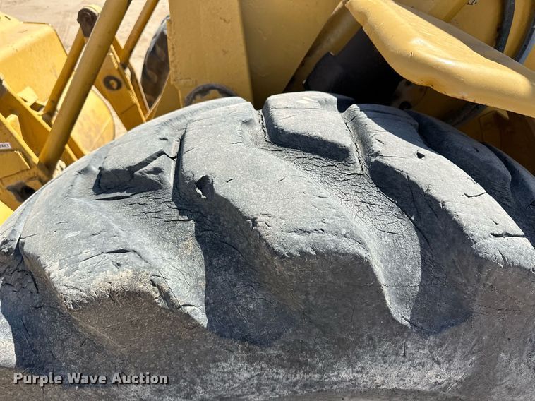 image for item KX9104 1966 Caterpillar 950  wheel loader