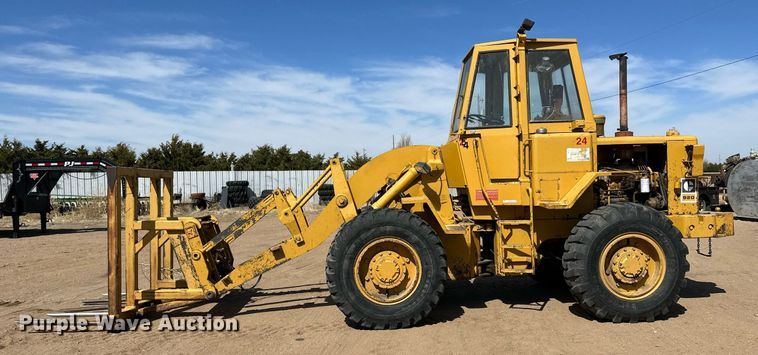 image for item KX9130 1981 Caterpillar 920  wheel loader