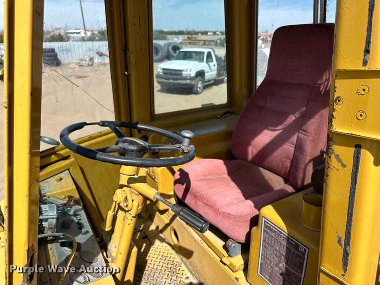 image for item KX9130 1981 Caterpillar 920  wheel loader
