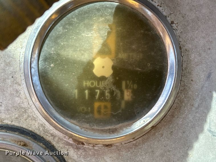 image for item KX9130 1981 Caterpillar 920  wheel loader