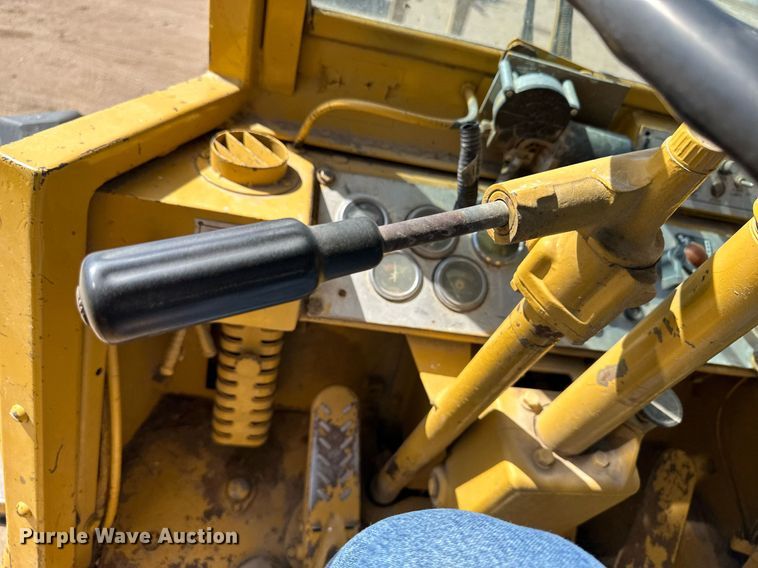 image for item KX9130 1981 Caterpillar 920  wheel loader
