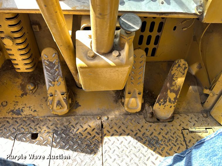 image for item KX9130 1981 Caterpillar 920  wheel loader