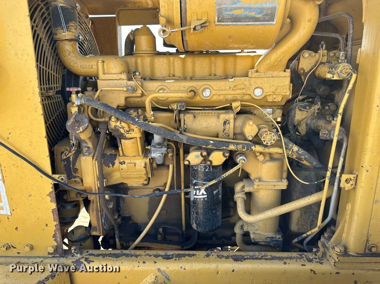 image for item KX9130 1981 Caterpillar 920  wheel loader