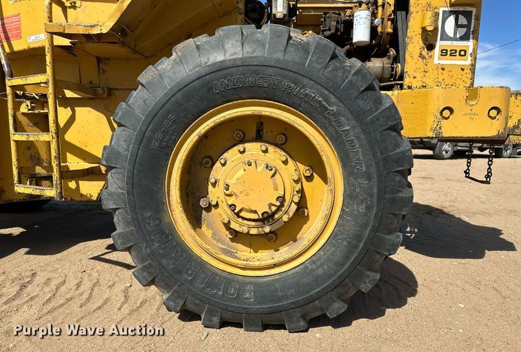 image for item KX9130 1981 Caterpillar 920  wheel loader