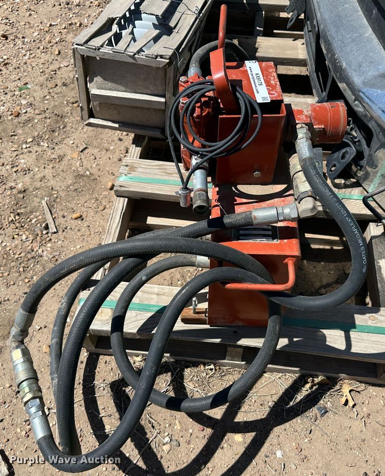 image for item KX9179 Ditch Witch RWIII   hydrobore machine